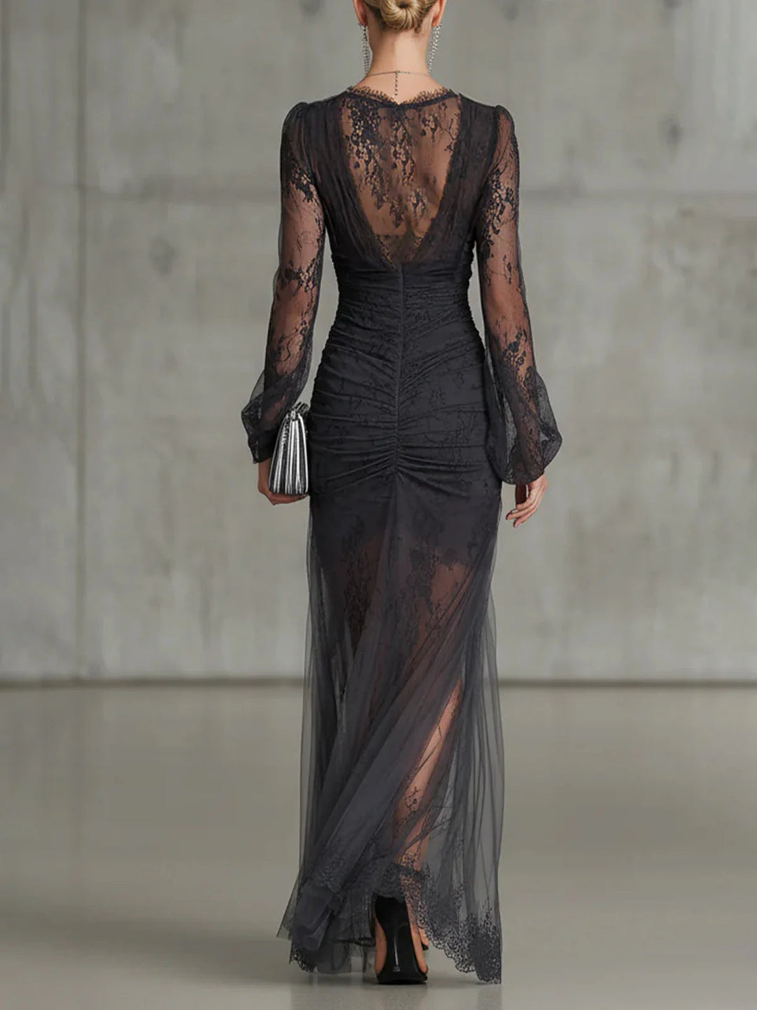 Abito Maxi Lungo in Pizzo Grigio Scuro con Maniche Lunghe e Spacco