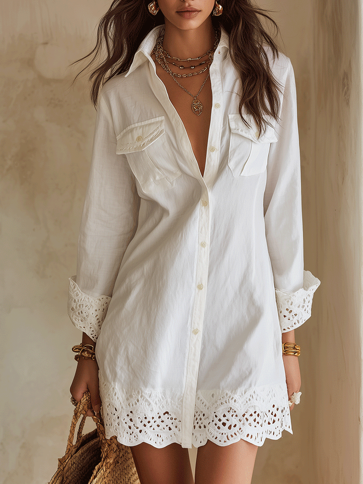 Abito Mini Camicia Bianco con Dettaglio di Occhiello Bohemio