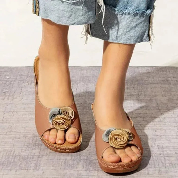 Lily™ - Sandalias ortopédicas con correa de flor