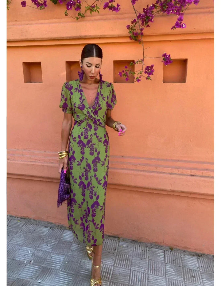Lucinda - Vestido Floral Plisado Boho con Escote en V