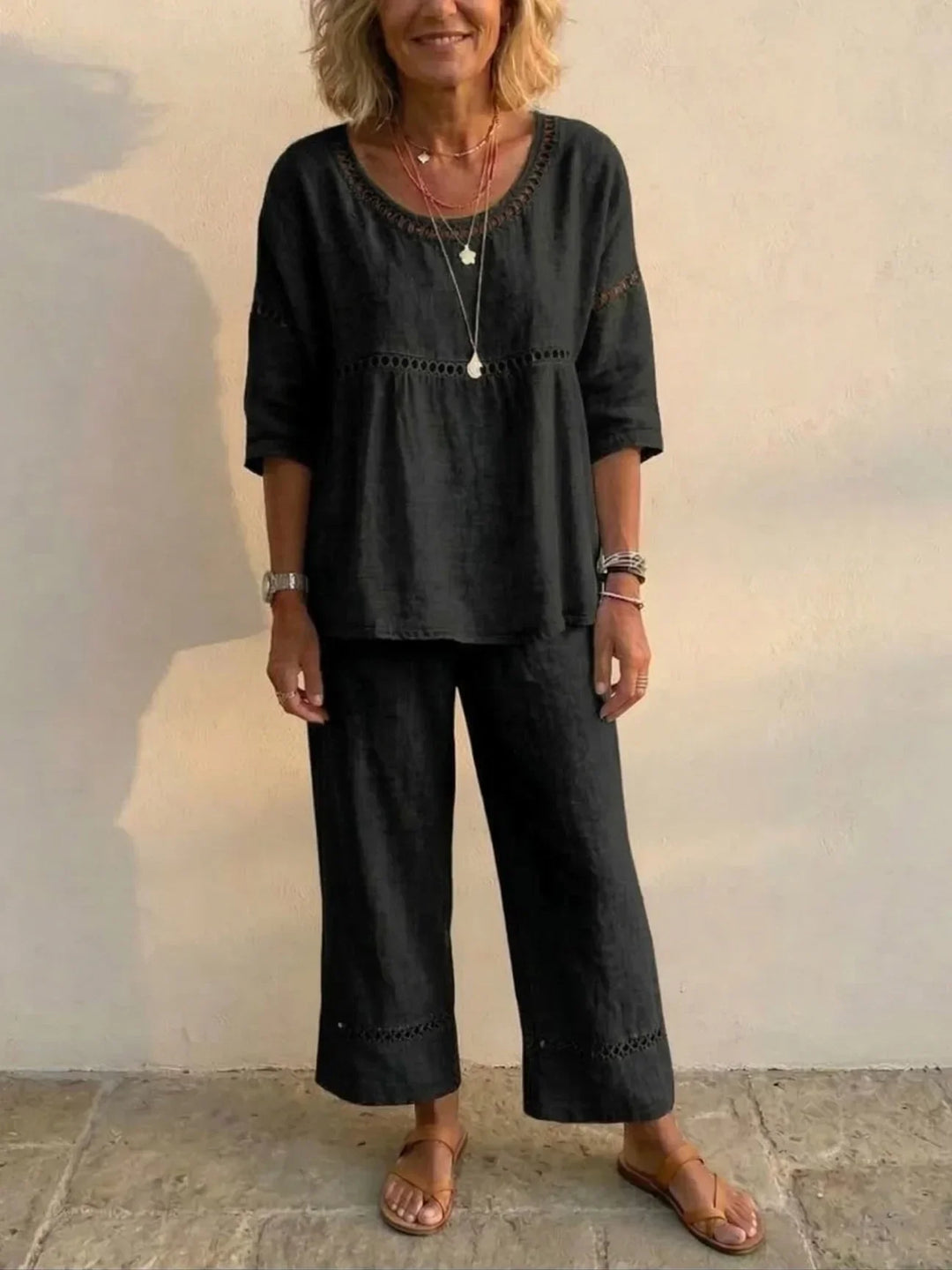 Marielle | Conjunto de Dos Piezas de Lino Suave con Detalle de Encaje
