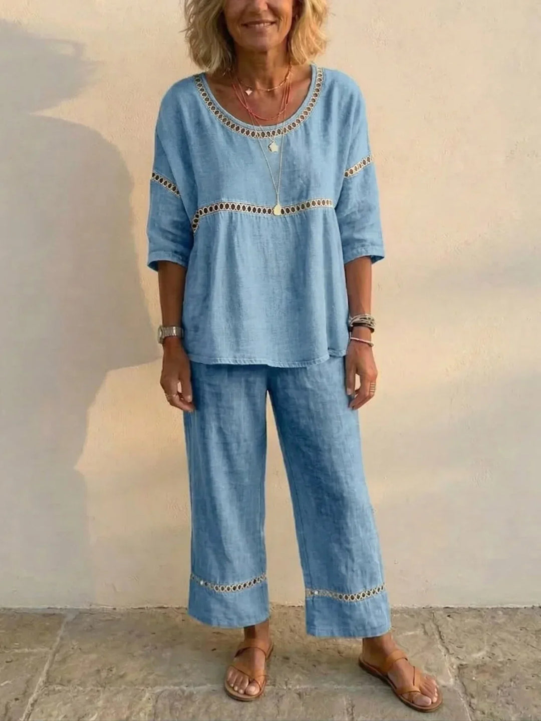 Marielle | Conjunto de Dos Piezas de Lino Suave con Detalle de Encaje